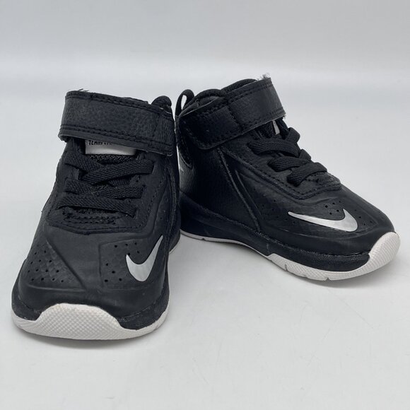 Nike Baby Team Hustle D7 Black High Top Shoes US size 2C - Picture 1 of 16
